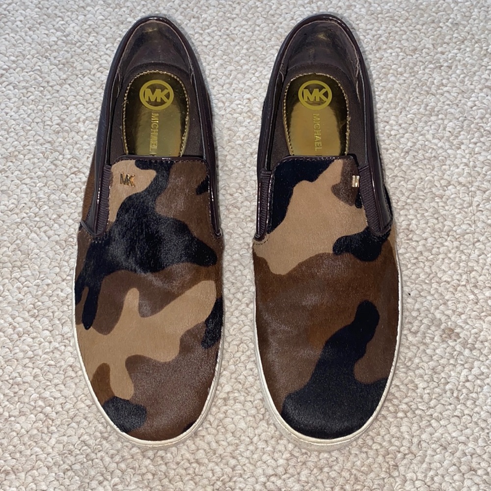 michael kors camo fur slip on sneakers 8.5